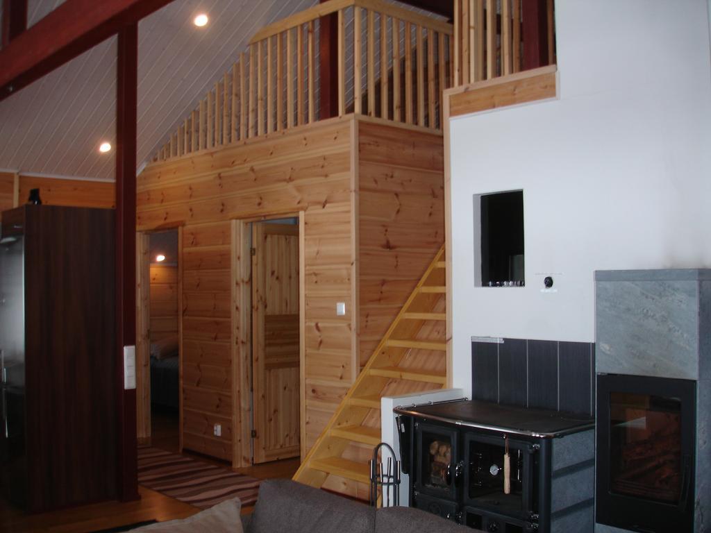 Aamuruskon Ukkola Cottage Sirkkakoski Zimmer foto