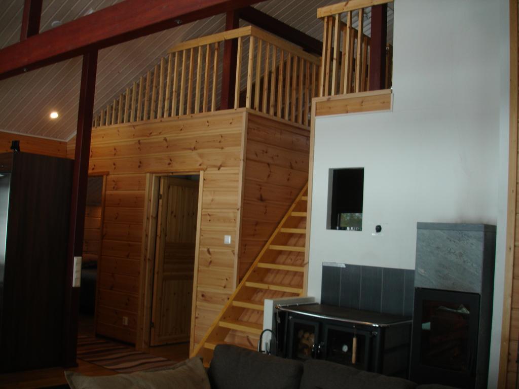Aamuruskon Ukkola Cottage Sirkkakoski Zimmer foto