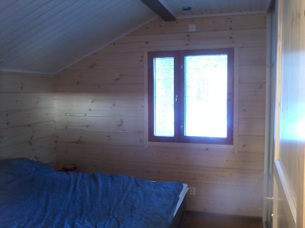 Aamuruskon Ukkola Cottage Sirkkakoski Zimmer foto